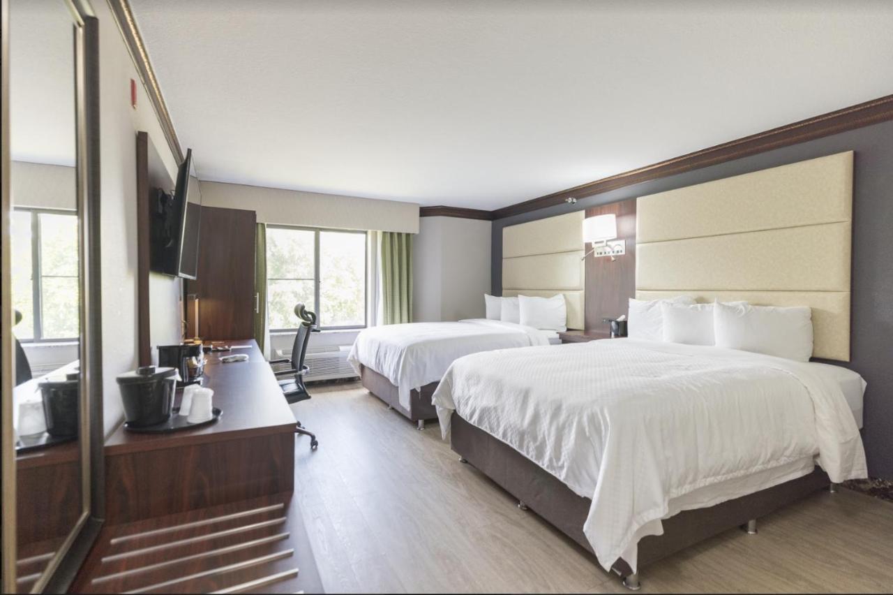 The Leo Collection Detroit, Ascend Hotel Collection Lincoln Park Exterior foto